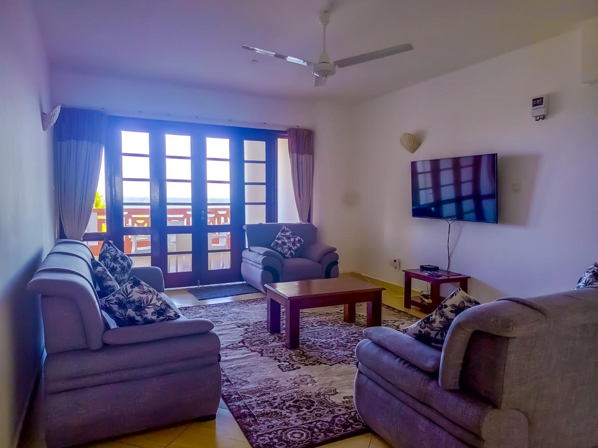 Ivory Beachfront Stays Mombasa Exterior foto